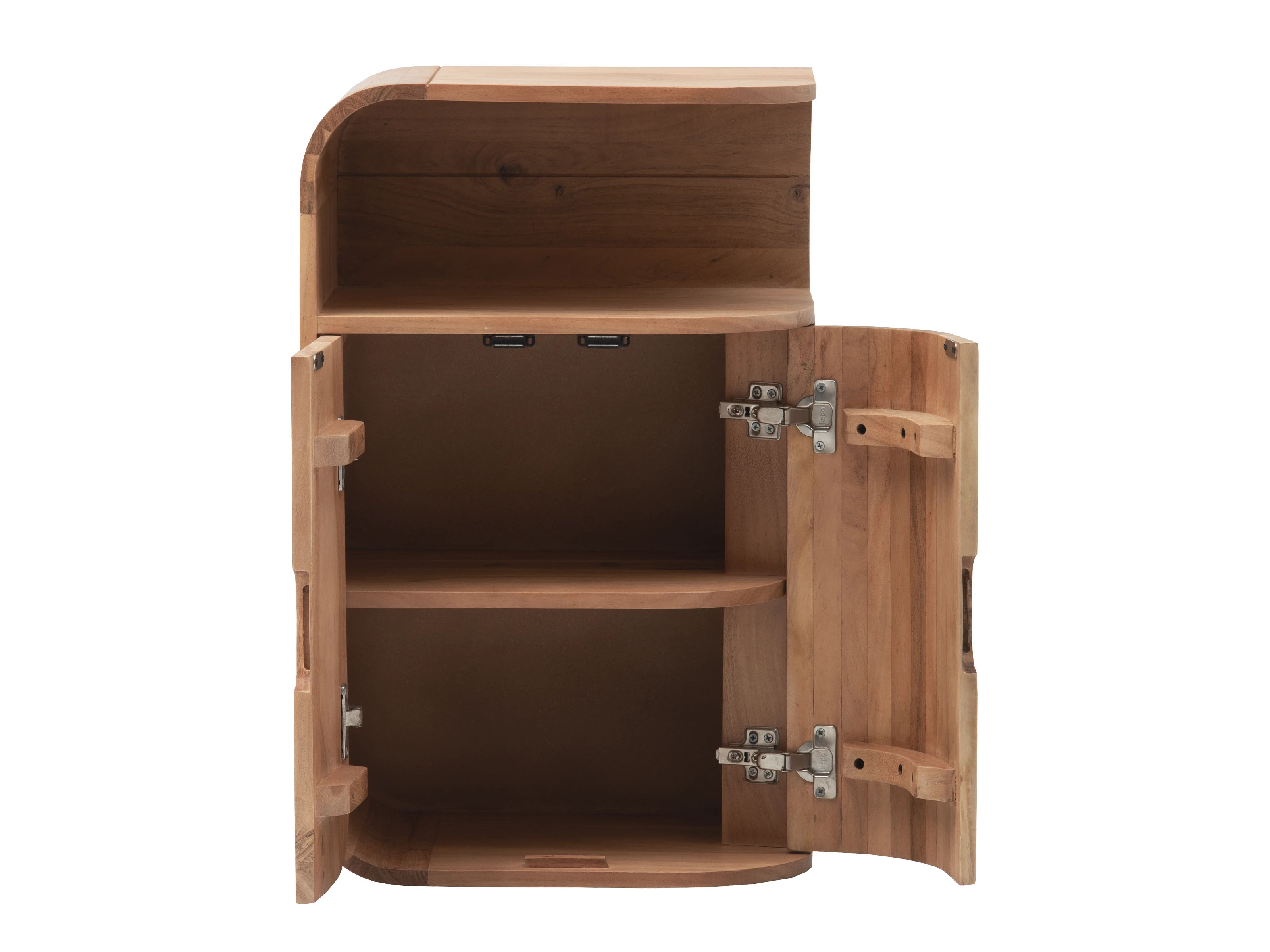 Freigestellte Frontansicht geöffneter Badschrank Tenaga, Akazienholz eichefarben lackiert, Softclose-Türen, Einlegeboden