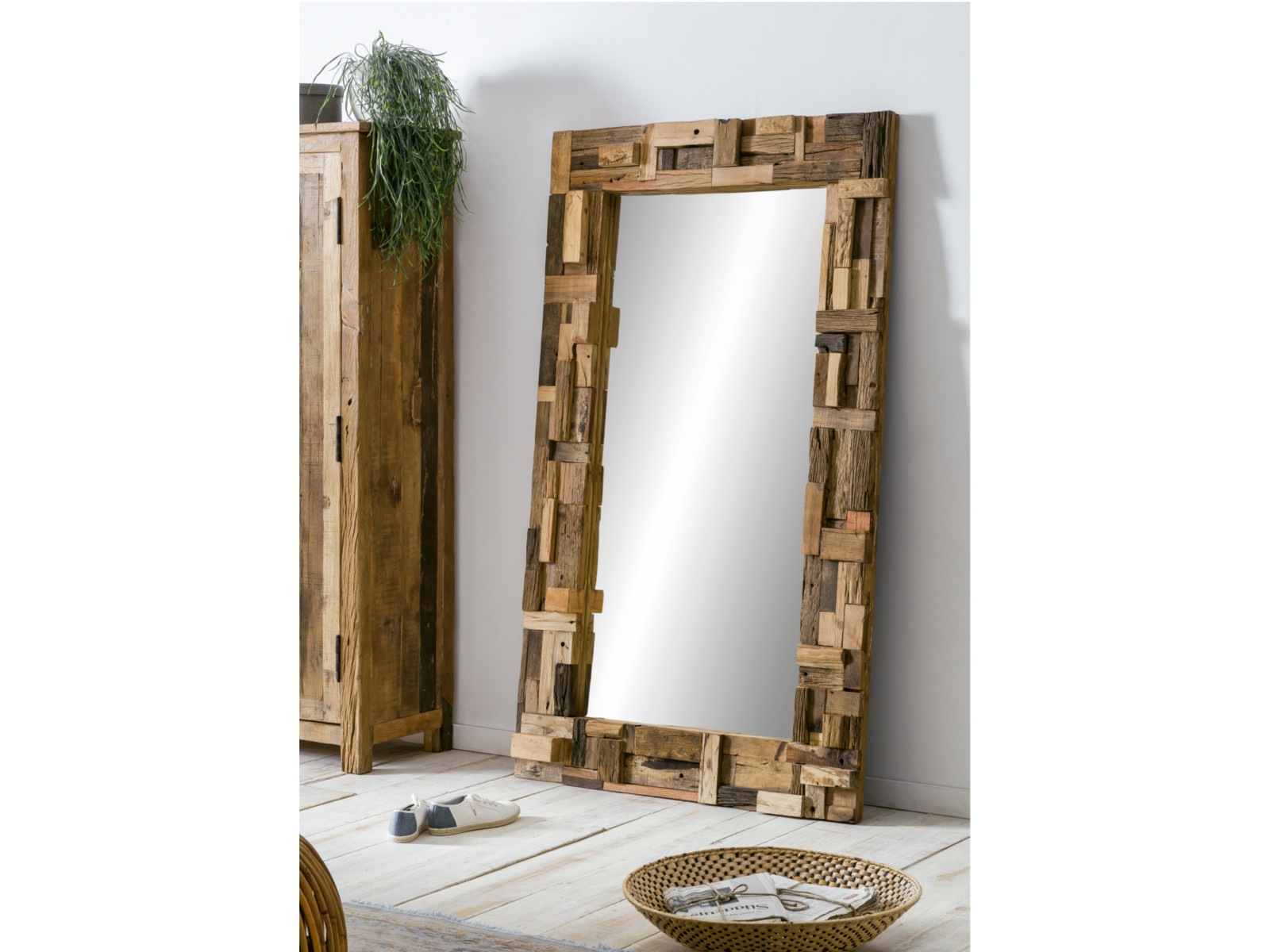 Flur Spiegel Kavali Holz - recyceltes Altholz 105x180x10 Ambiente