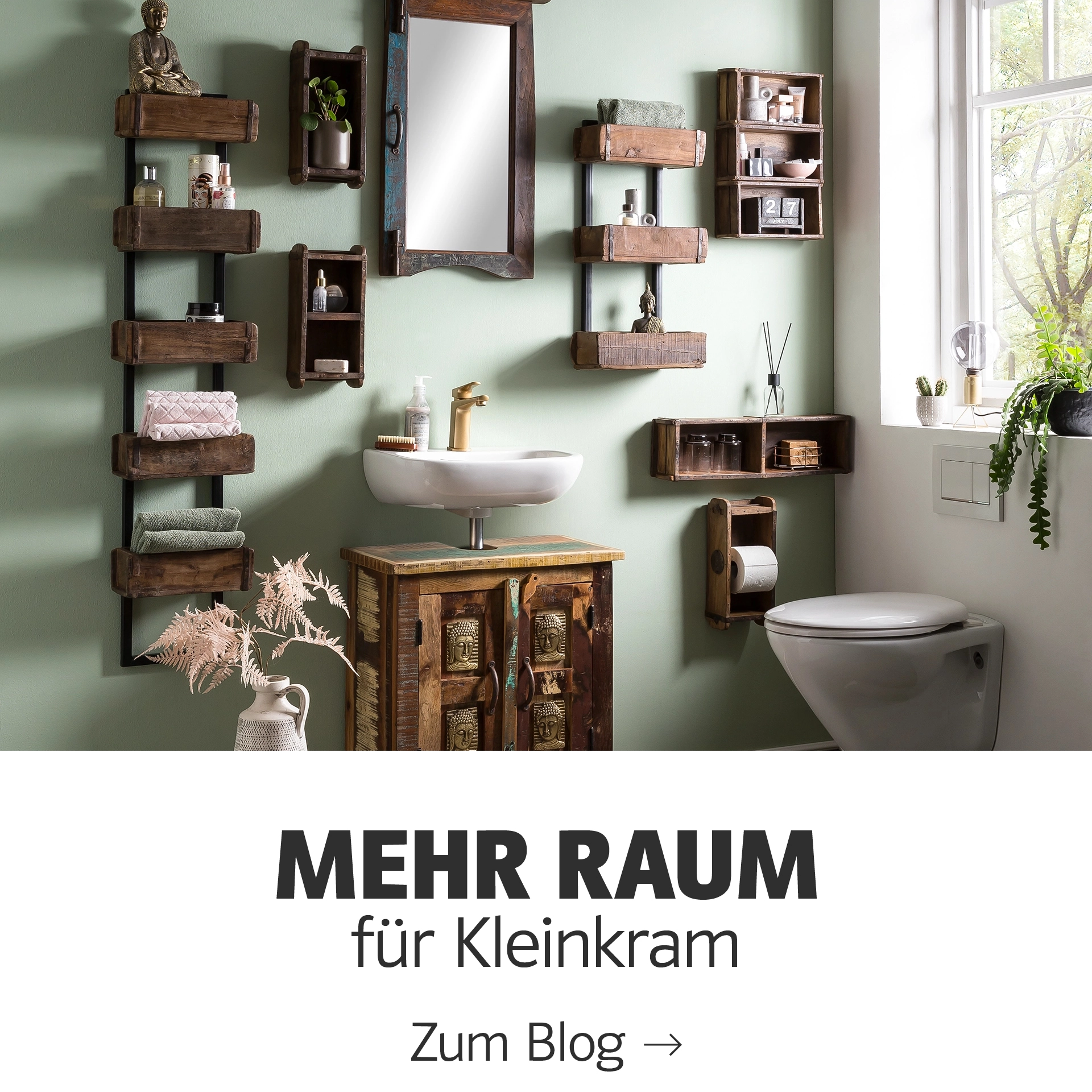 Anzeige ‚Mehr Raum‘ auf Kachel: helle Holzoptik, modernes Wohnzimmerambiente mit minimalistischem, reduziertem Design