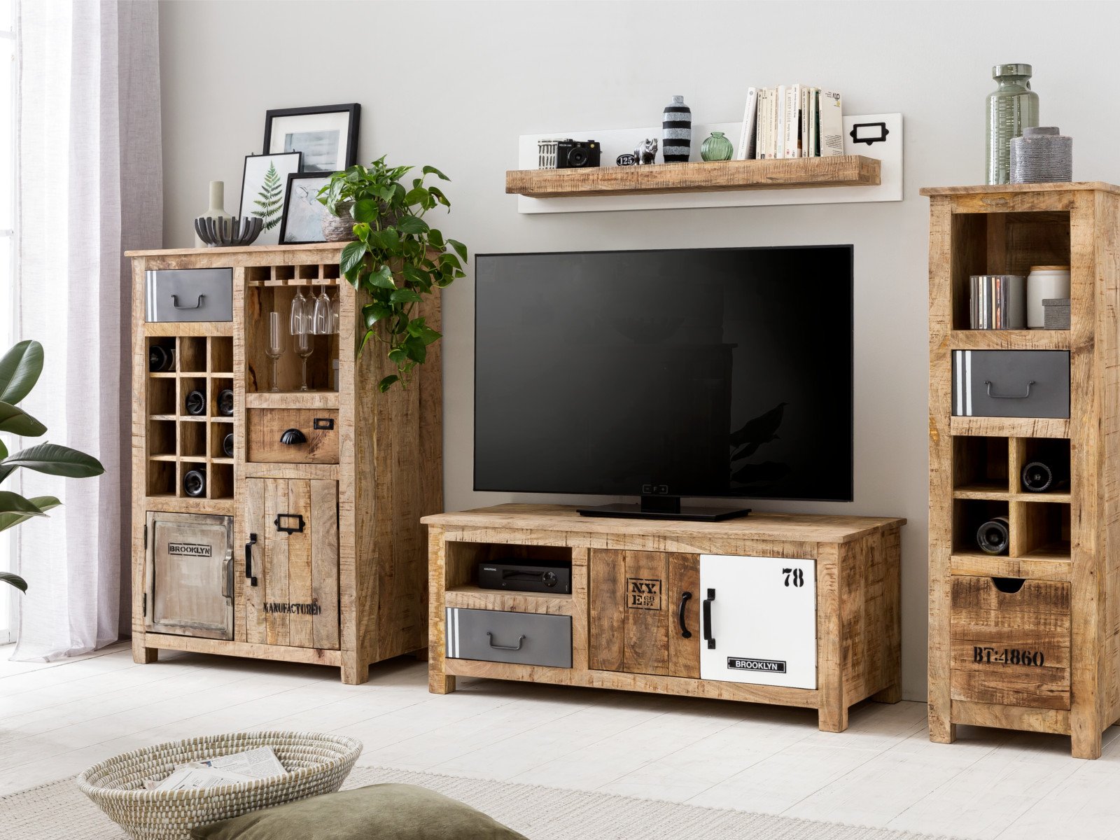 Wohnwand Pune Wohnwand Pune