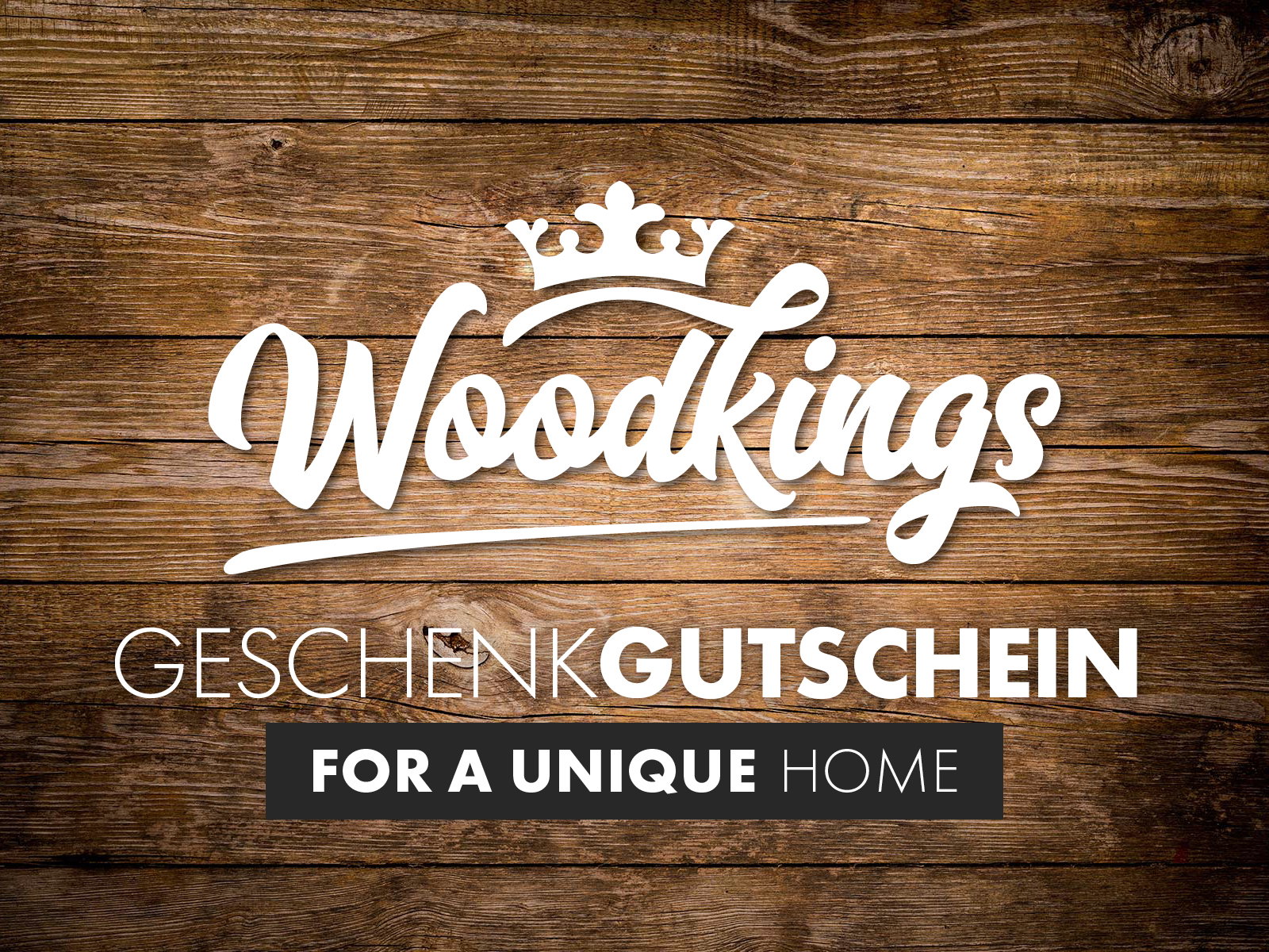 Leerer Woodkings-Geschenkgutschein 2023 mit dezentem Holzmotiv auf neutralem Hintergrund, Platz zur Personalisierung
