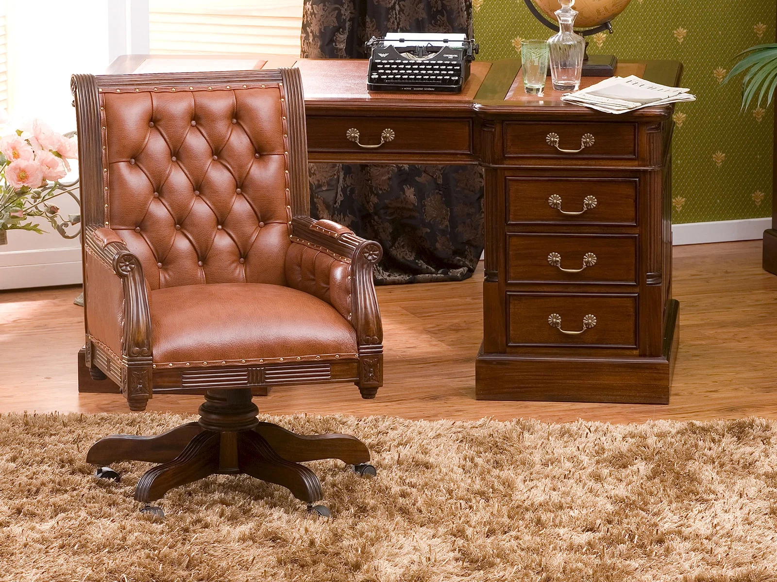 Ambienteaufnahme des Möbelstücks Cambridge Variante A2: warmes Holz, modern-rustikales Schlafzimmer-Setting, neutrale Deko